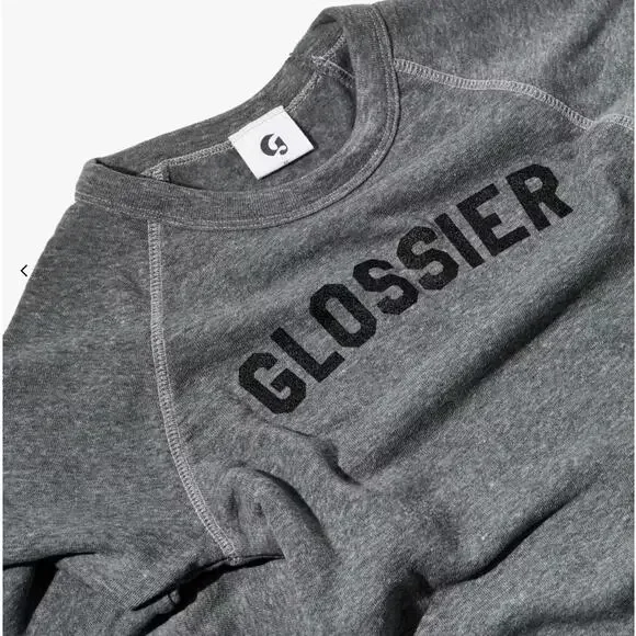 Glossier Women’s Relaxed Fit Raglan Logo Heather Gray Sweatshirt Size Small - Picture 2 of 6